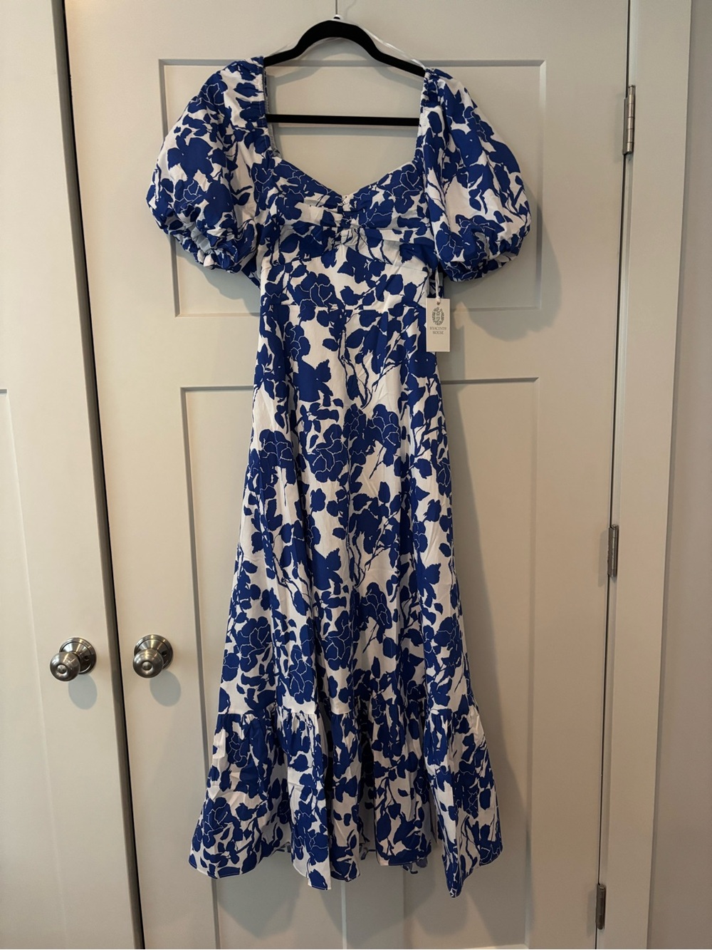 Blue and White Floral Puff-Sleeve Maxi Dress